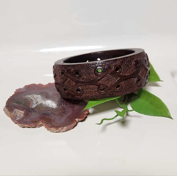 Handmade Jewelry - Vintage Chunky Wood Bangle Bracelet NWT Handmade India